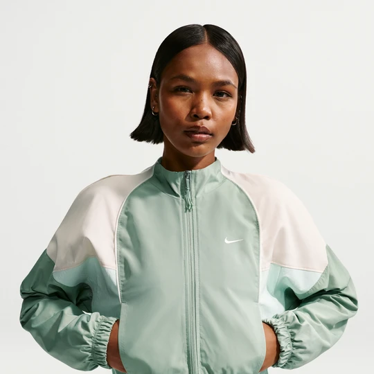 Zdjęcie produktu Damska bluza dresowa o skróconym kroju Nike - Zieleń