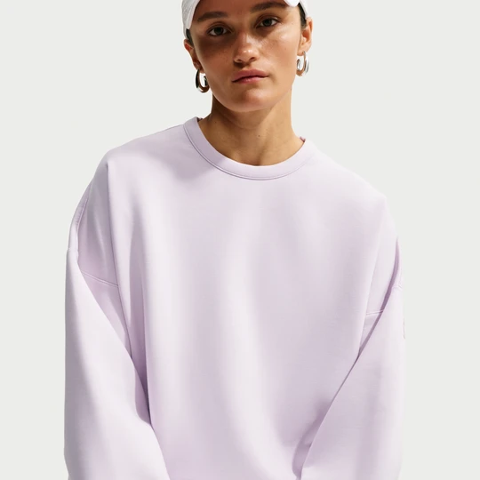 Zdjęcie produktu Damska bluza o kroju oversize z półokrągłym dekoltem Dri-FIT Nike 24.7 ImpossiblySoft - Fiolet