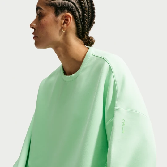 Zdjęcie produktu Damska bluza o kroju oversize z półokrągłym dekoltem Dri-FIT Nike 24.7 ImpossiblySoft - Zieleń