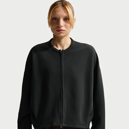 Zdjęcie produktu Damska bluza o kroju oversize z półokrągłym dekoltem i zamkiem na całej długości Dri-FIT Nike 24.7 ImpossiblySoft - Czerń