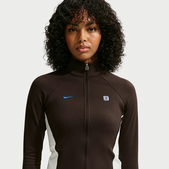Zdjęcie produktu Damska bluza z długim rękawem i zamkiem na całej długości Nike - Brązowy