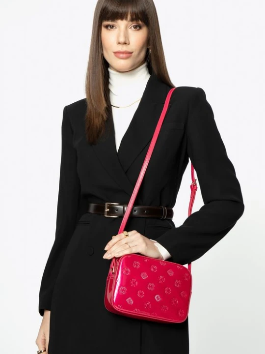 Zdjęcie produktu Damska crossbody ze skóry lakierowanej różowa Wittchen