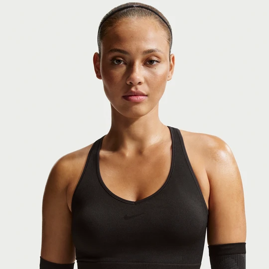 Zdjęcie produktu Damska koszulka bez rękawów o skróconym kroju Dri-FIT Nike Pro Seamless - Czerń