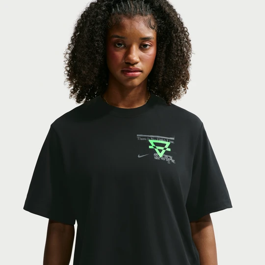 Zdjęcie produktu Damska koszulka do biegania Dri-FIT Nike Swift - Czerń