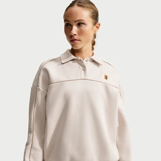 Zdjęcie produktu Damska koszulka dzianinowa z długim rękawem do tenisa NikeCourt Court Collection - Brązowy