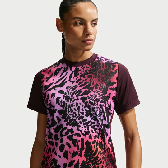 Zdjęcie produktu Damska koszulka piłkarska z krótkim rękawem Dri-FIT Nike United Academy - Czerwony