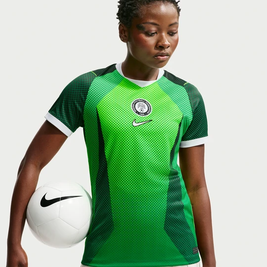 Zdjęcie produktu Damska koszulka piłkarska z krótkim rękawem Nike Dri-FIT Nigeria Stadium 2026 (wersja domowa) - Zieleń