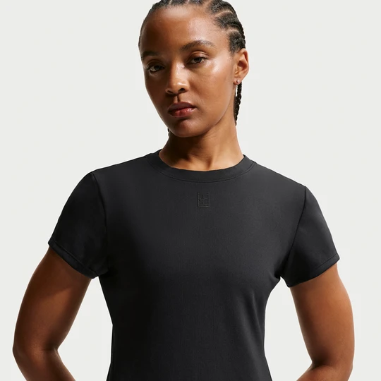 Zdjęcie produktu Damska koszulka z krótkim rękawem do tenisa Dri-FIT NikeCourt Advantage - Czerń