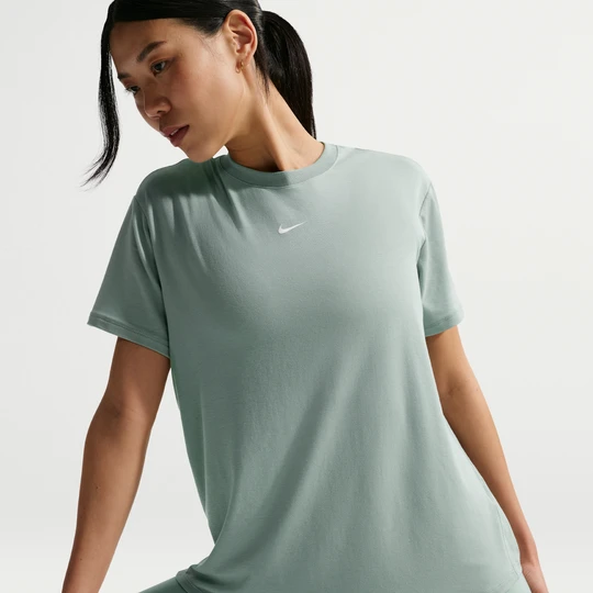 Zdjęcie produktu Damska koszulka z krótkim rękawem Dri-FIT Nike One Relaxed - Zieleń