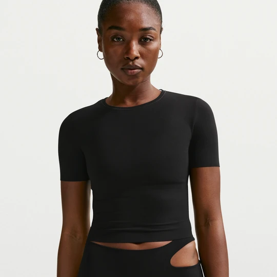 Zdjęcie produktu Damska koszulka z krótkim rękawem Dri-FIT Nike Zenvy - Czerń