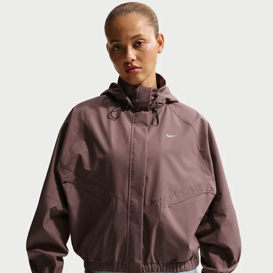 Zdjęcie produktu Damska kurtka do biegania Nike Storm-FIT Swift - Fiolet