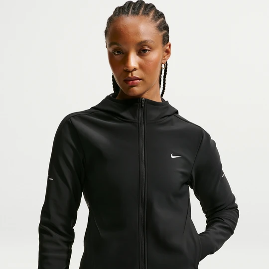 Zdjęcie produktu Damska kurtka do biegania Therma-FIT Nike Swift - Czerń