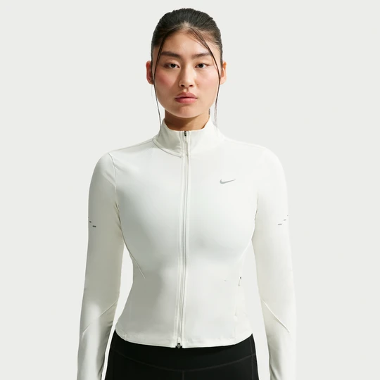 Zdjęcie produktu Damska kurtka do biegania z zamkiem na całej długości Dri-FIT Nike Swift - Biel