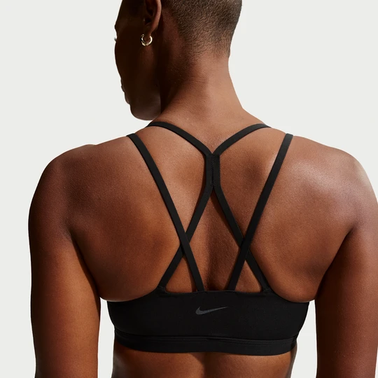 Zdjęcie produktu Damski stanik sportowy z wkładkami zapewniający lekkie wsparcie Nike Zenvy Strappy - Czerń
