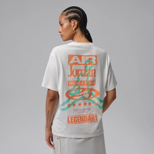 Zdjęcie produktu Damski T-shirt o fasonie typu girlfriend Jordan Flight - Biel