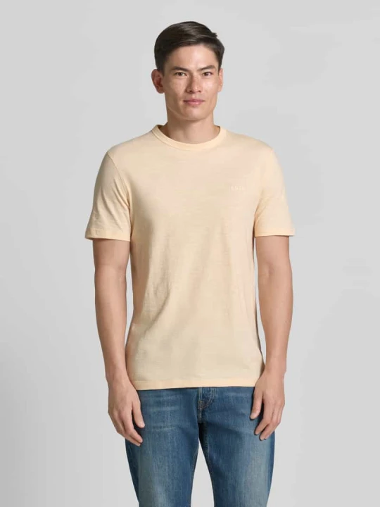 Zdjęcie produktu damski t-shirt o kroju regular fit z czystej bawełny model 'TEGOOD' Boss Morelowy