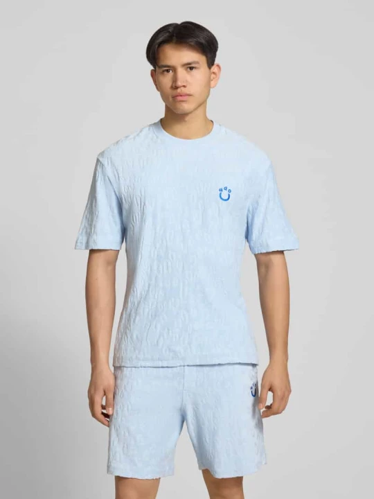 Zdjęcie produktu damski t-shirt o kroju regular fit z froty Hugo Jasnoniebieski