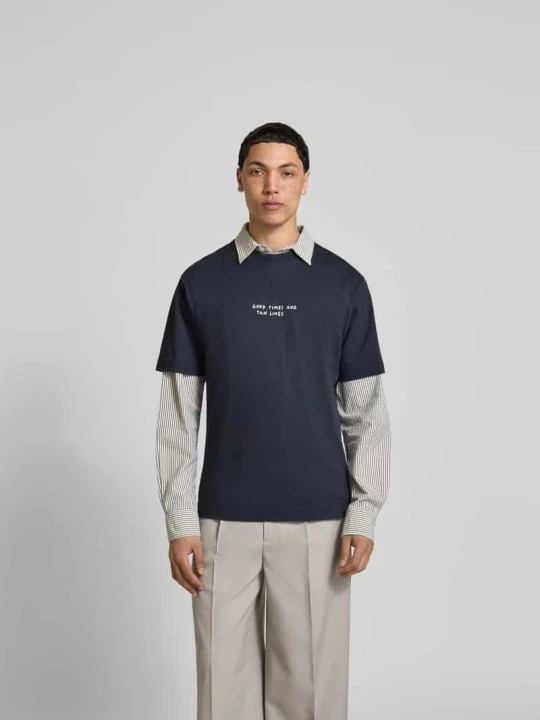 Zdjęcie produktu t-shirt o kroju regular fit z nadrukiem z napisem Closed Ciemnoniebieski