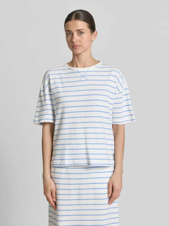 Zdjęcie produktu damski t-shirt o kroju regular fit z okrągłym dekoltem Smith & Soul Błękitny