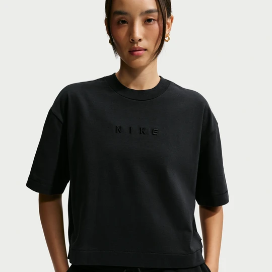 Zdjęcie produktu Damski T-shirt o skróconym kroju oversize Nike - Czerń