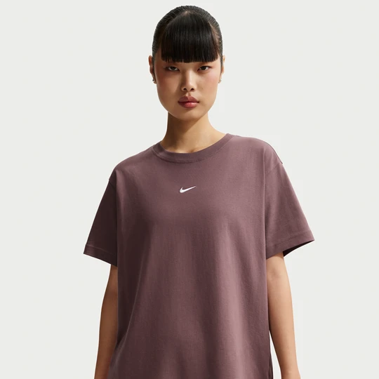 Zdjęcie produktu T-shirt damski oversize Nike Classic - Fiolet