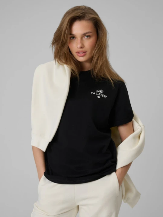 Zdjęcie produktu Damski t-shirt z nadrukiem 4F 4FRSS26TTSHF3449 - czarny
