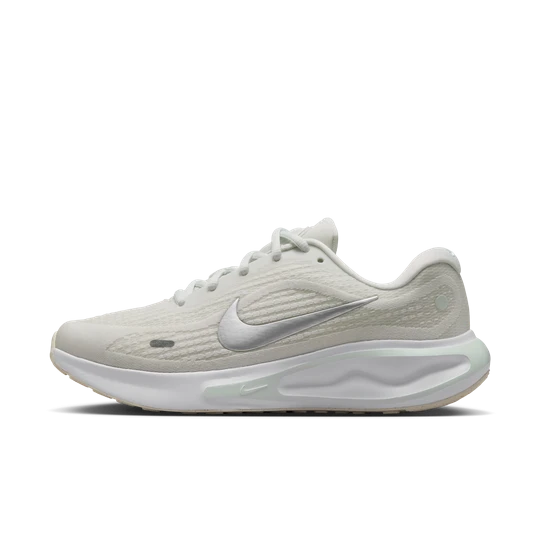 Zdjęcie produktu Damskie buty do biegania po asfalcie Nike Journey Run - Biel