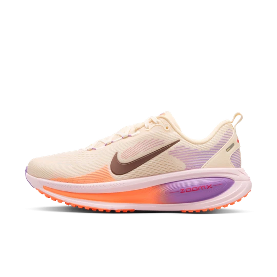 Zdjęcie produktu Damskie buty do biegania po asfalcie Nike Vomero 18 - Biel
