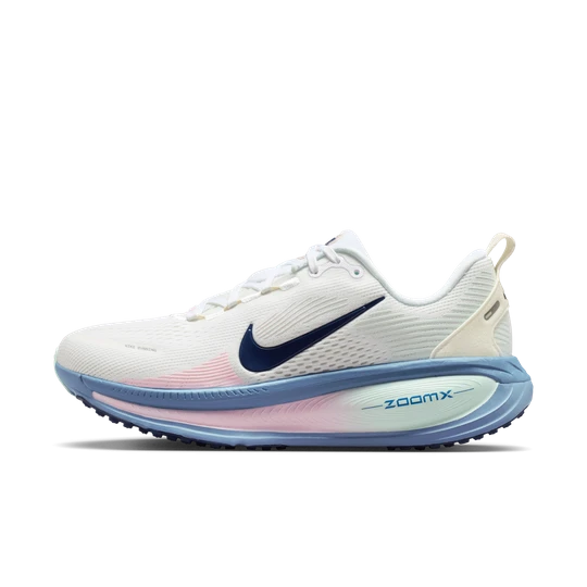 Zdjęcie produktu Damskie buty do biegania po asfalcie Nike Vomero 18 - Biel