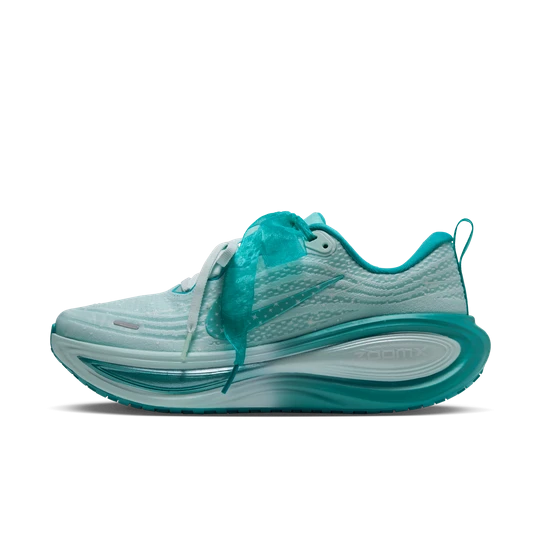 Zdjęcie produktu Damskie buty do biegania po asfalcie Nike Vomero Plus - Zieleń