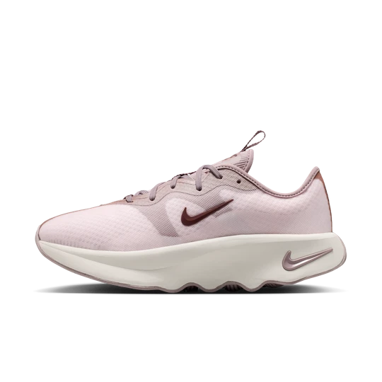 Zdjęcie produktu Damskie buty do chodzenia Nike Motiva 2 - Różowy