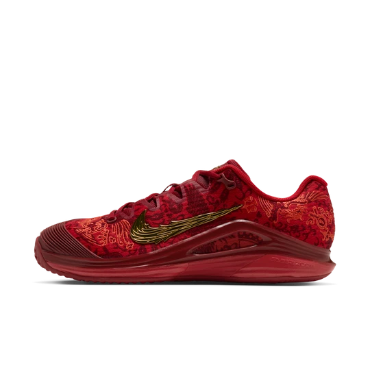 Zdjęcie produktu Damskie buty do tenisa na korty ziemne Nike Vapor 12 „Qinwen Zheng” - Czerwony