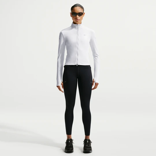 Zdjęcie produktu Damskie legginsy 7/8 do biegania z wysokim stanem i kieszeniami Nike Swift - Czerń