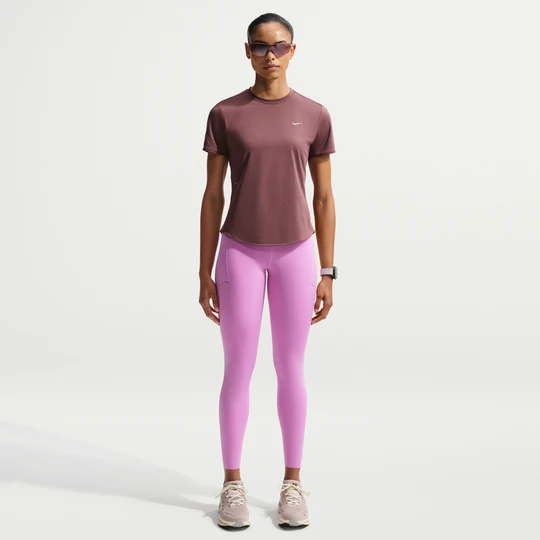Zdjęcie produktu Damskie legginsy 7/8 do biegania z wysokim stanem i kieszeniami Nike Swift - Fiolet