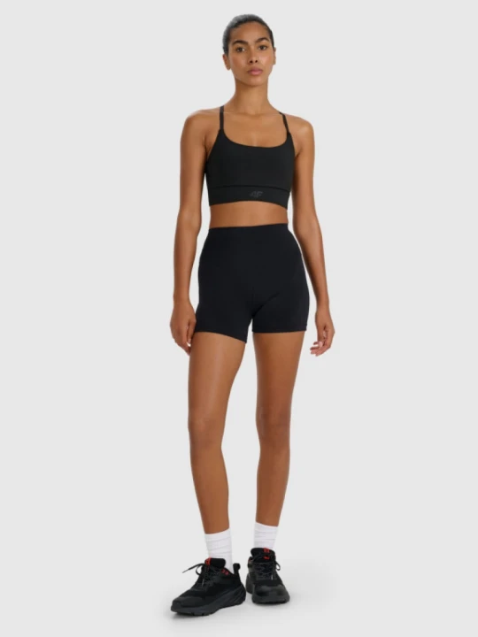 Zdjęcie produktu Damskie legginsy krótkie treningowe 4F 4FWMM00TFSTF081 - czarne
