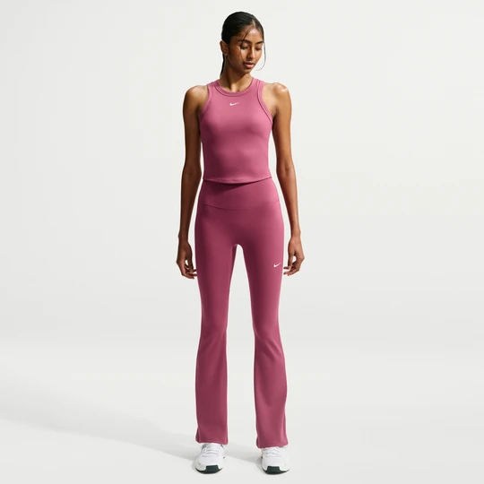Zdjęcie produktu Damskie legginsy Nike One z wysokim stanem i rozszerzanymi nogawkami - Czerwony