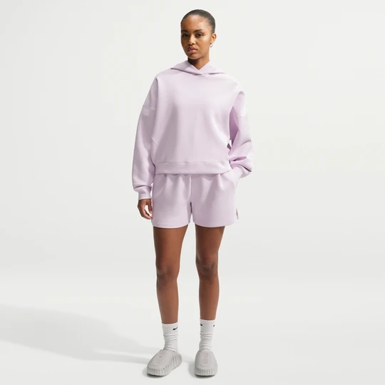 Zdjęcie produktu Damskie luźne spodenki ze średnim stanem 10 cm Dri-FIT Nike 24.7 ImpossiblySoft - Fiolet