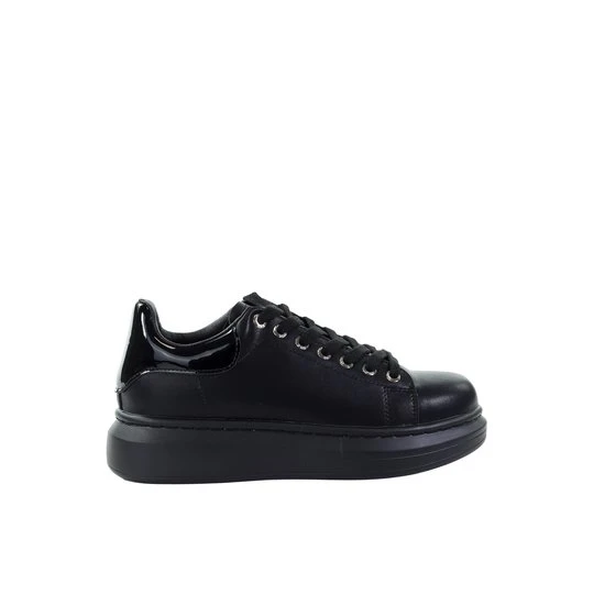 Zdjęcie produktu Damskie skórzane sneakersy czarne GOE TT2N4003