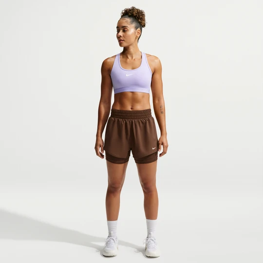Zdjęcie produktu Damskie spodenki 2 w 1 z wysokim stanem Dri-FIT Nike One 7, 5 cm - Brązowy