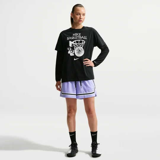 Zdjęcie produktu Damskie spodenki do koszykówki Dri-FIT 12, 5 cm Nike Crossover - Fiolet