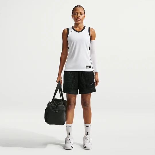 Zdjęcie produktu Damskie spodenki do koszykówki Nike Dri-FIT Crossover 12, 5 cm - Czerń