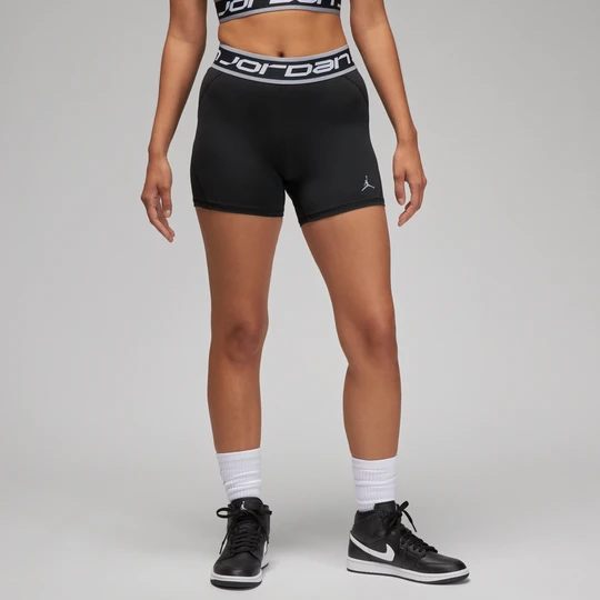 Zdjęcie produktu Damskie spodenki Jordan Sport 13 cm - Czerń