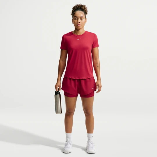Zdjęcie produktu Damskie spodenki o średnim stanie 2 w 1 Dri-FIT Nike One 7, 5 cm - Czerwony