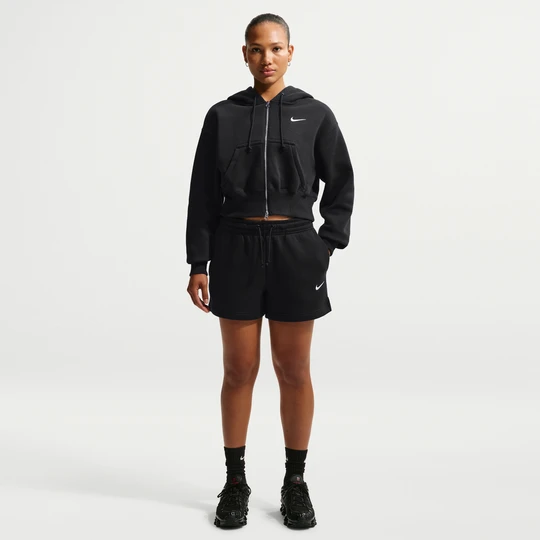 Zdjęcie produktu Damskie spodenki ze średnim stanem 10 cm Nike Phoenix Fleece - Czerń