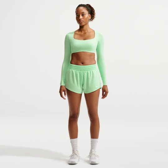 Zdjęcie produktu Damskie spodenki ze średnim stanem i wszytą bielizną Dri-FIT Nike One 7, 5 cm - Zieleń