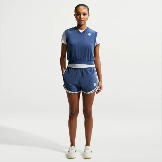 Zdjęcie produktu Damskie spodenki ze średnim stanem Nike Chill Terry - Niebieski