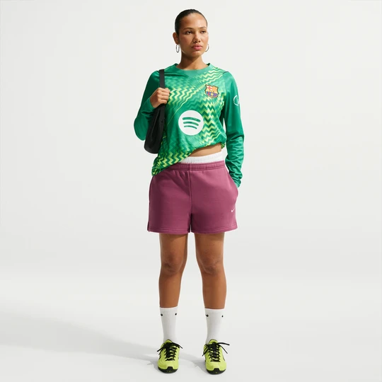 Zdjęcie produktu Damskie spodenki ze średnim stanem Nike Studio Fleece Medium Weight - Czerwony