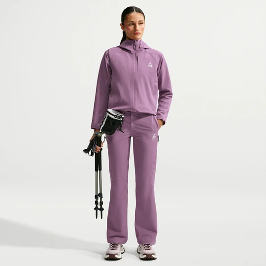 Zdjęcie produktu Damskie spodnie trekkingowe ACG Cloud Trekker - Fiolet Nike