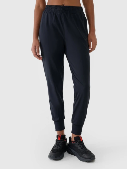 Zdjęcie produktu Damskie spodnie treningowe 4F 4FWSS26TFTRF1074 - czarne