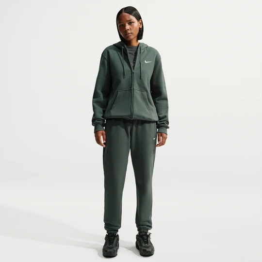 Zdjęcie produktu Damskie spodnie ze średnim stanem i mankietami Nike Studio Fleece Medium Weight - Zieleń